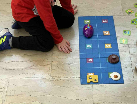 Πώς θα φτάσει το ποντικάκι στο αγαπημένο του τυράκι;